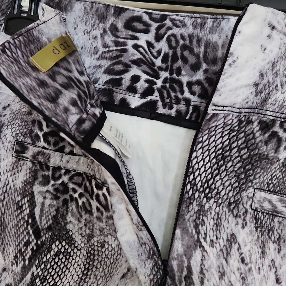 Black and White Pencil Skirt Animal Print  Knee-Length Cocktail Career Party - Picture 5 of 6